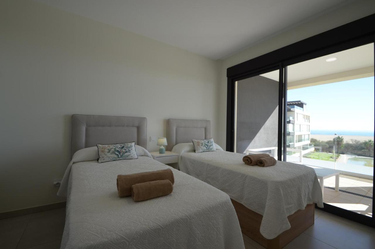 Ocean Home Excellent & Solmares Isla Canela Exterior photo